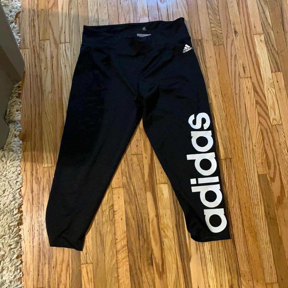 Cropped adidas leggings
